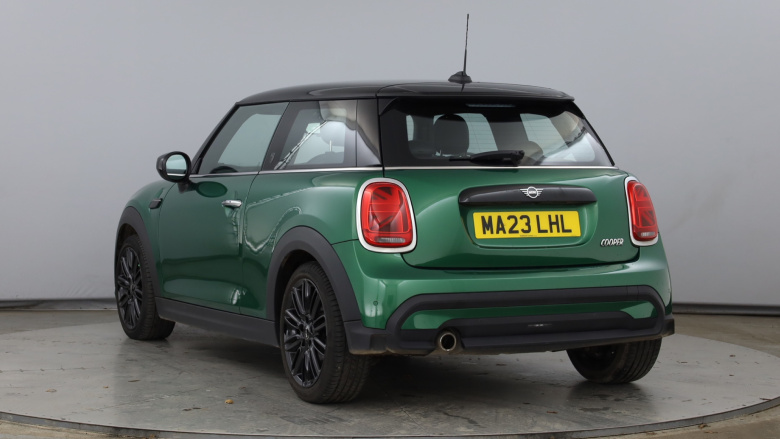 MINI Hatchback 1.5 Cooper Exclusive 3dr Auto Petrol Hatchback